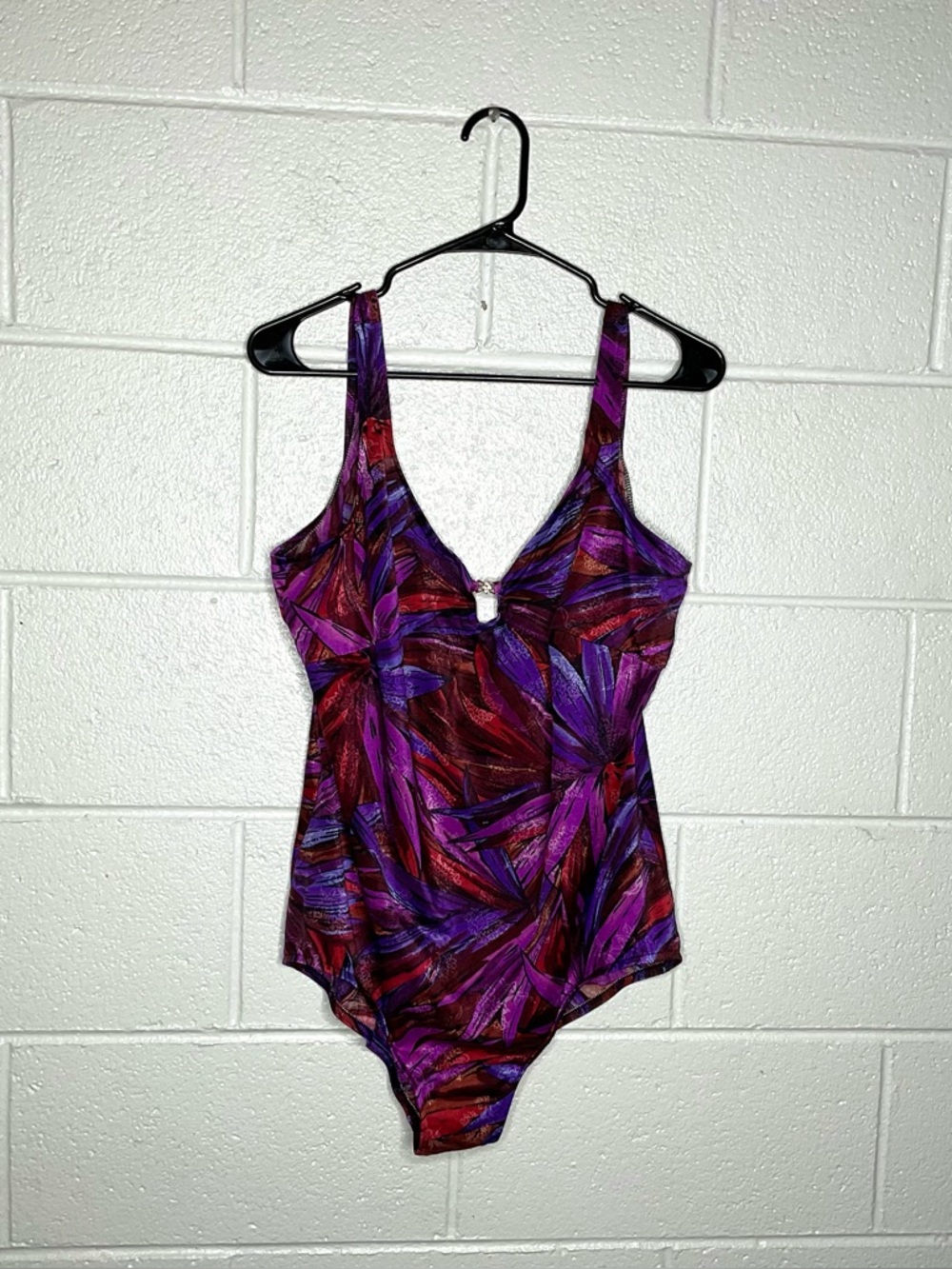 < Vintage Pacific Connections Purple Floral One Piece Swimsuit >